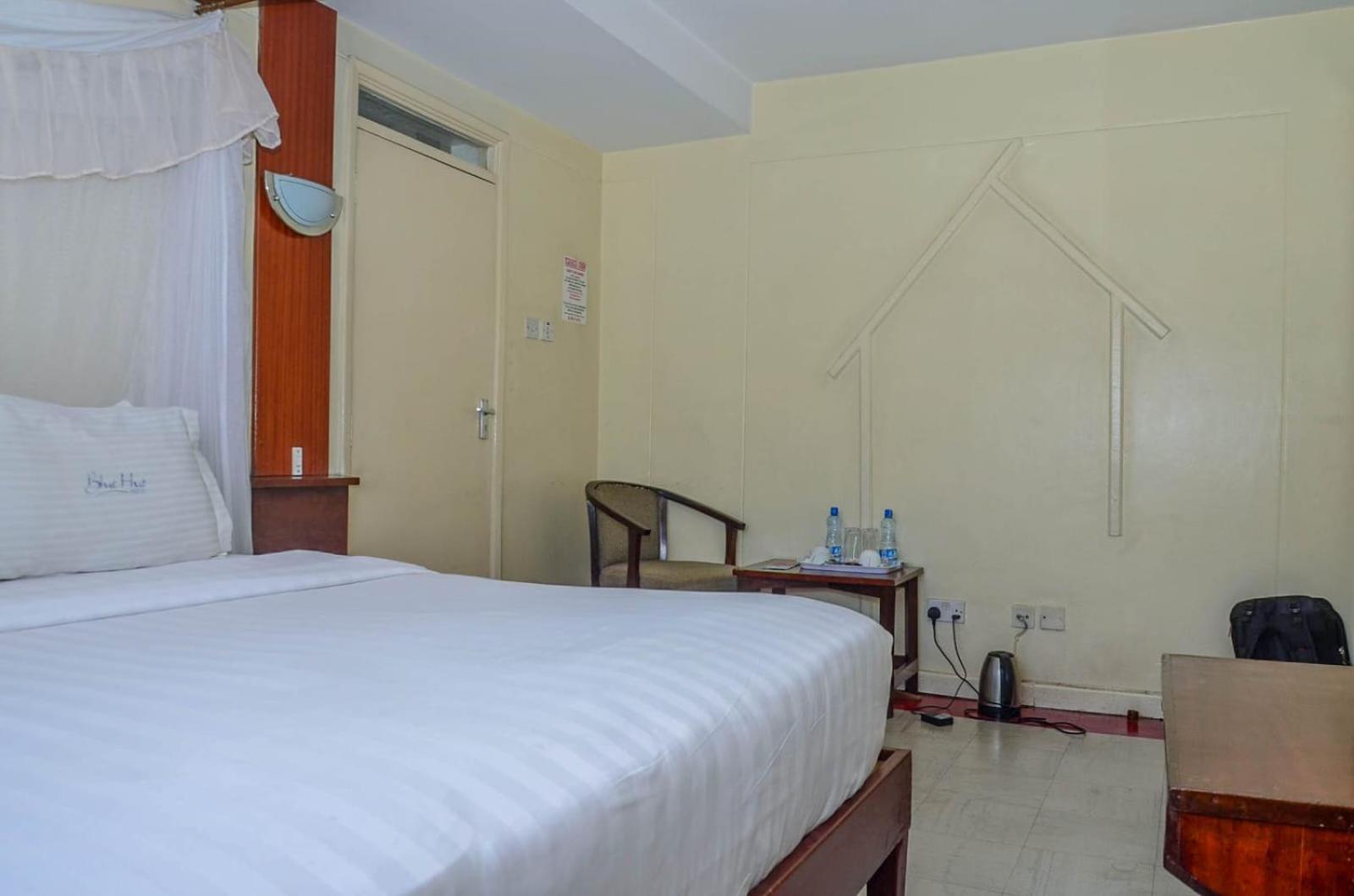 Blue Hut Hotel Найроби Екстериор снимка